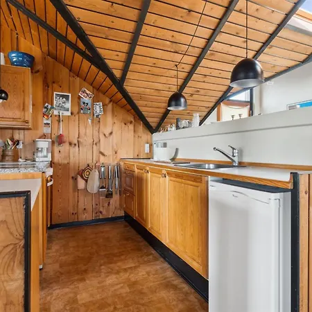 Henri - 500m From The Sea By Interhome *